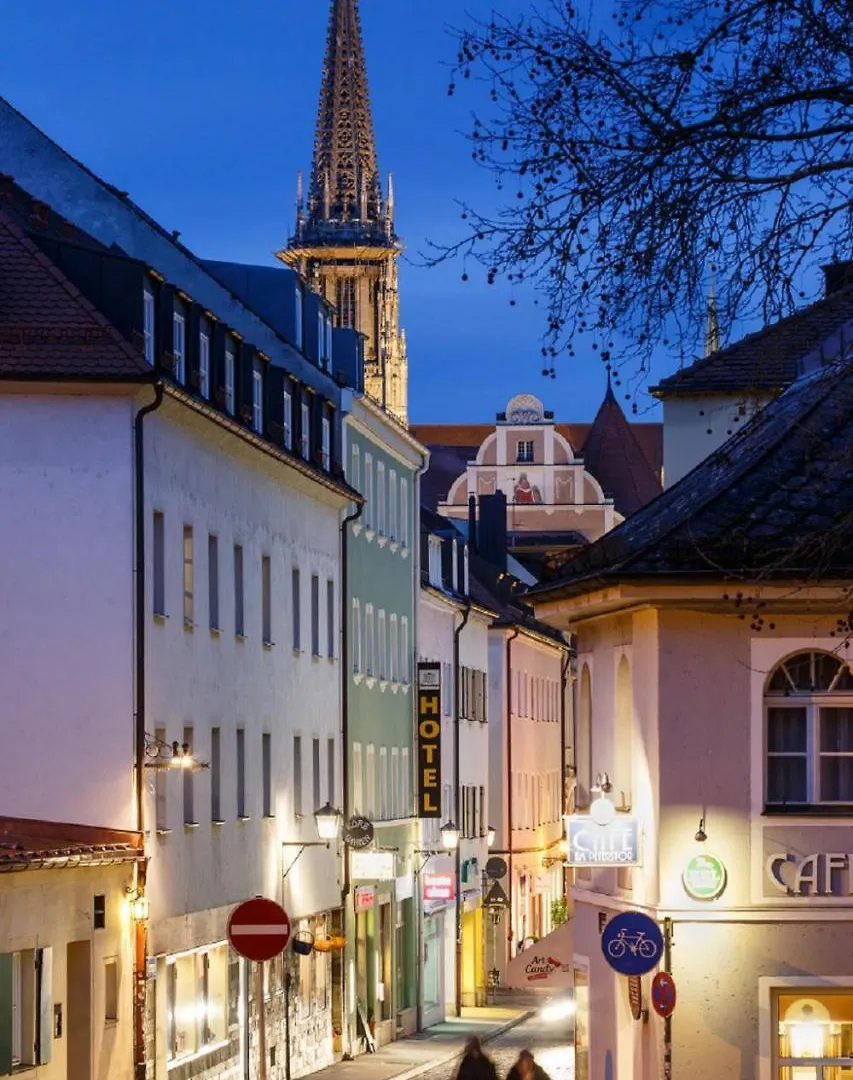 Rosi Boutique Hotel Řezno 3*,  Německo