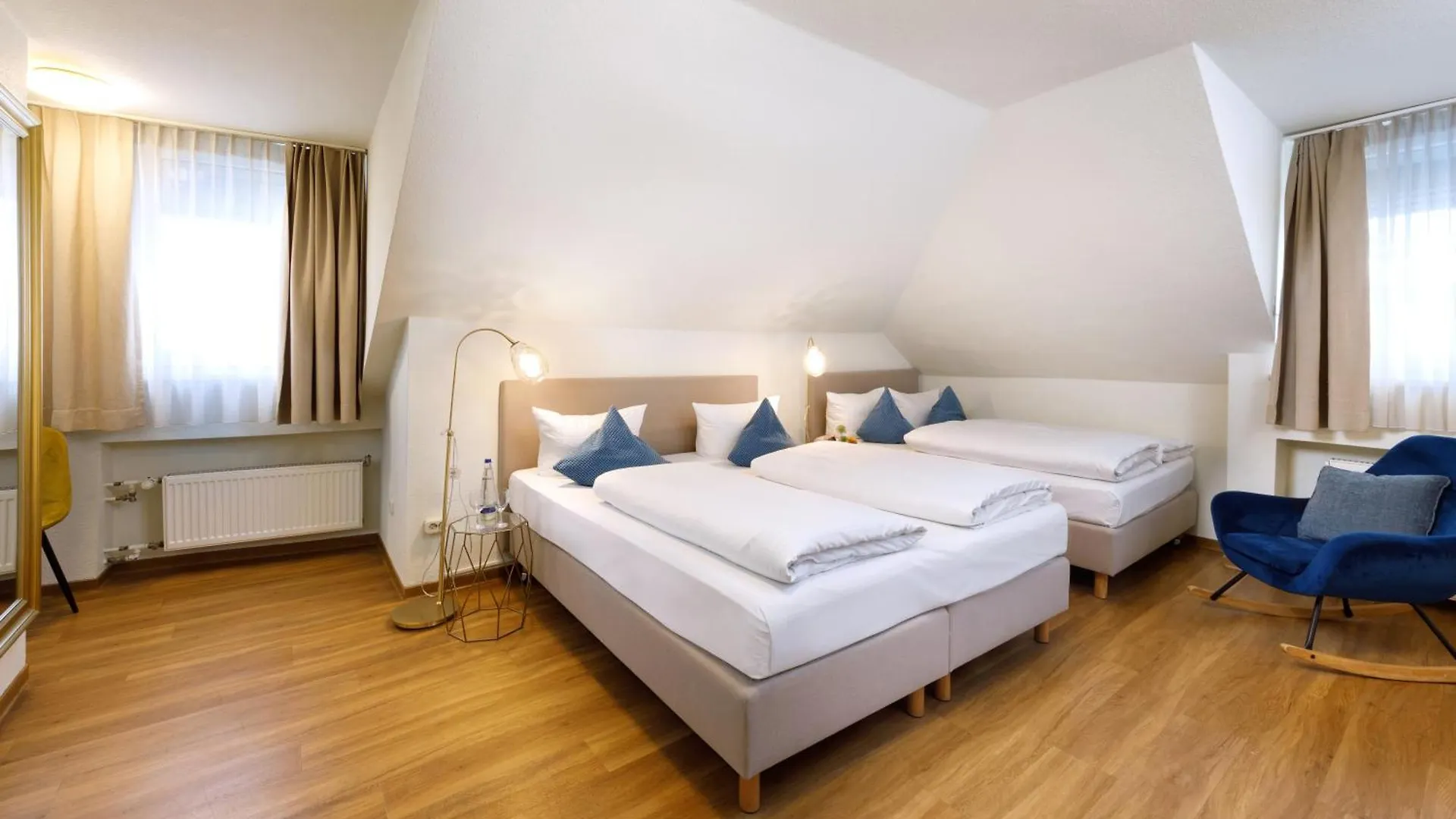 Hotel Rosi Regensburg 3*,